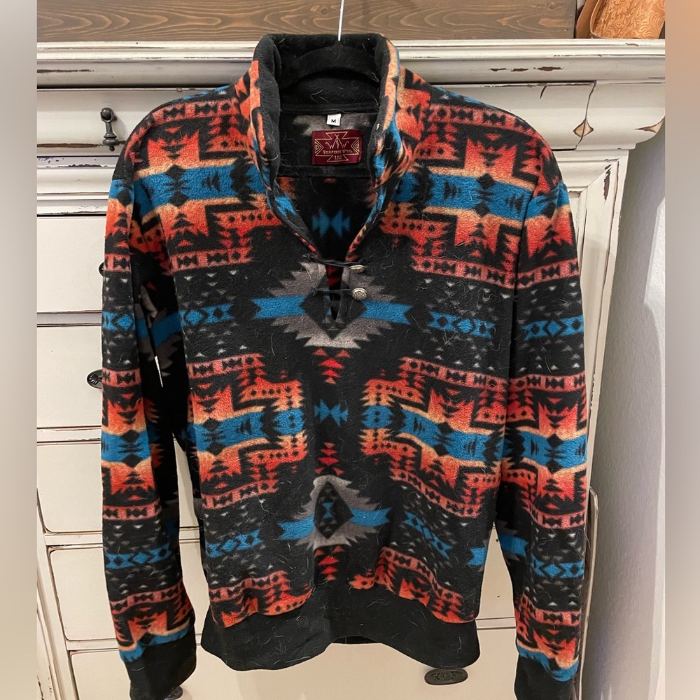 Fleece Aztec pullover
